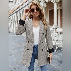 Shawl Collar Double Breasted Blazer. Tan & Black. Size Medium.